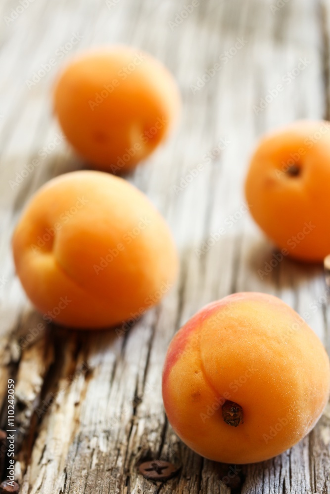 Fresh Apricots / stone fruits . selective focus Fresh Apricots / stone fruits . selective focus