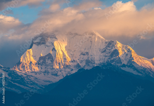 Fototapeta Naklejka Na Ścianę i Meble -  Dhaulagiri (8,167 m) the 7th highest mountain in the world.