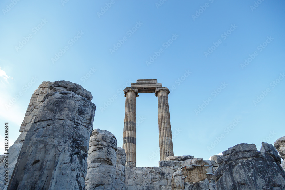 Apollon Temple View