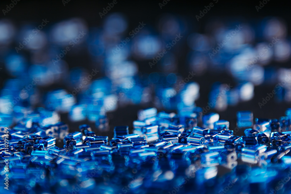 Obraz premium Abstract blue background with a mosaic pattern. Black copy space.