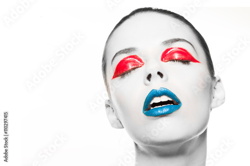blue lips and red eye liner