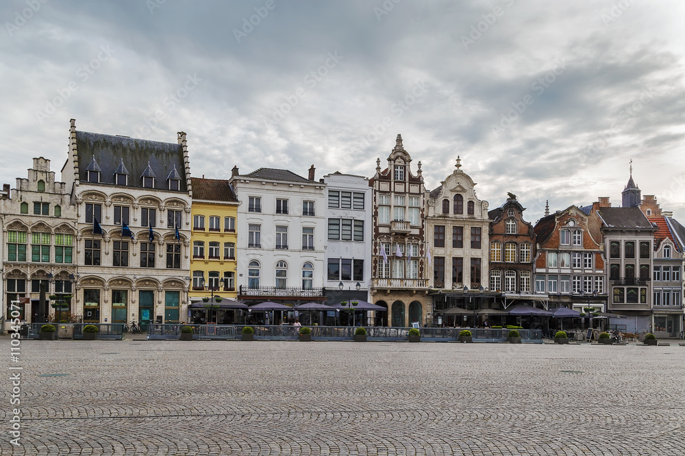  Grand Market Square (Grote Markt), Mechelen, Belgium