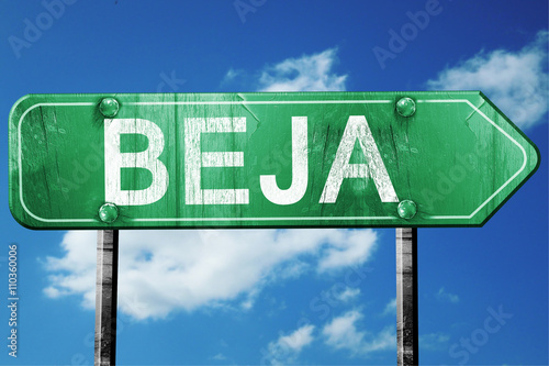 Tableau sur toile Beja, 3D rendering, a vintage green direction sign