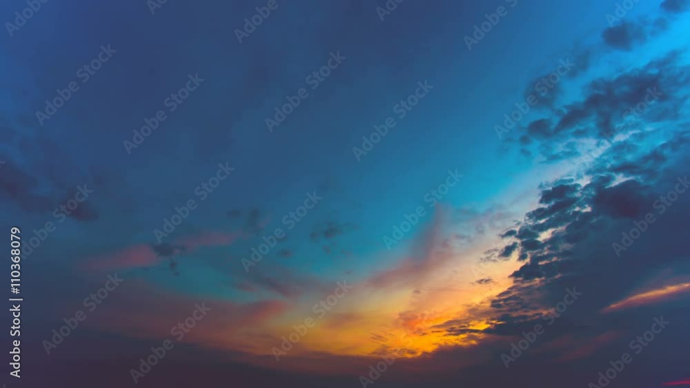 7 in 1! The beautiful cloud flow against the background of sunset