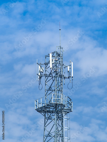 Antenna tower tip