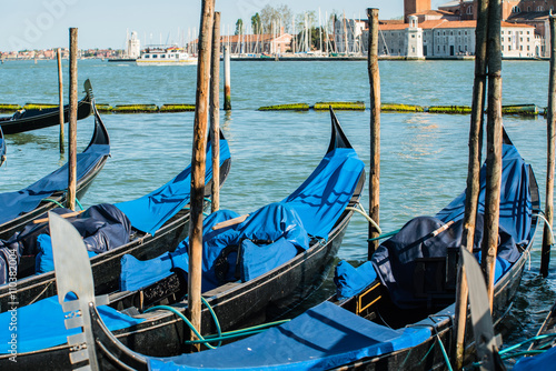 Gondolas in Venice © Maksim Shebeko