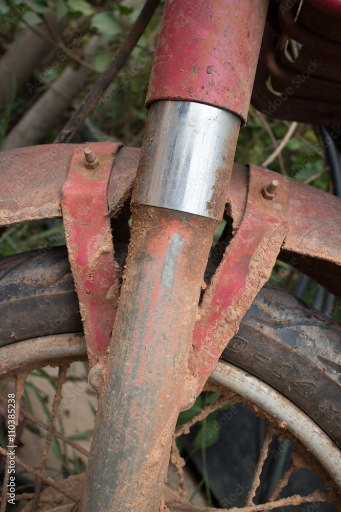 Vertical MCU muddy front fork and wheel of light motorcycle Vertical MCU muddy front fork and wheel of light motorcycle