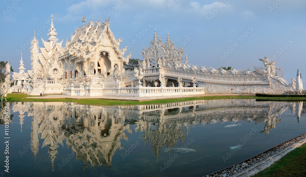 Fototapeta premium Rong Khun temple