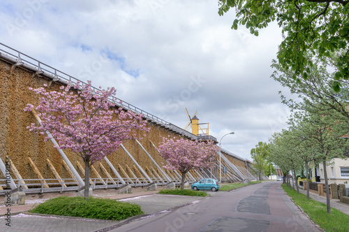 spa garden and graduation house with windmill
