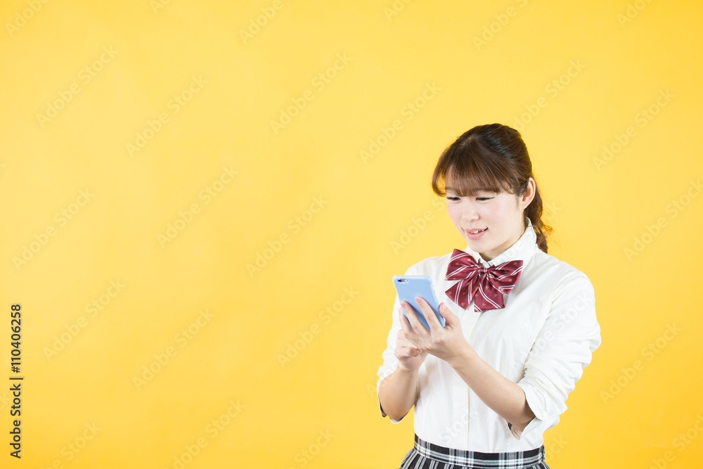 女子高校生(イエローバック) 女子高校生(イエローバック)