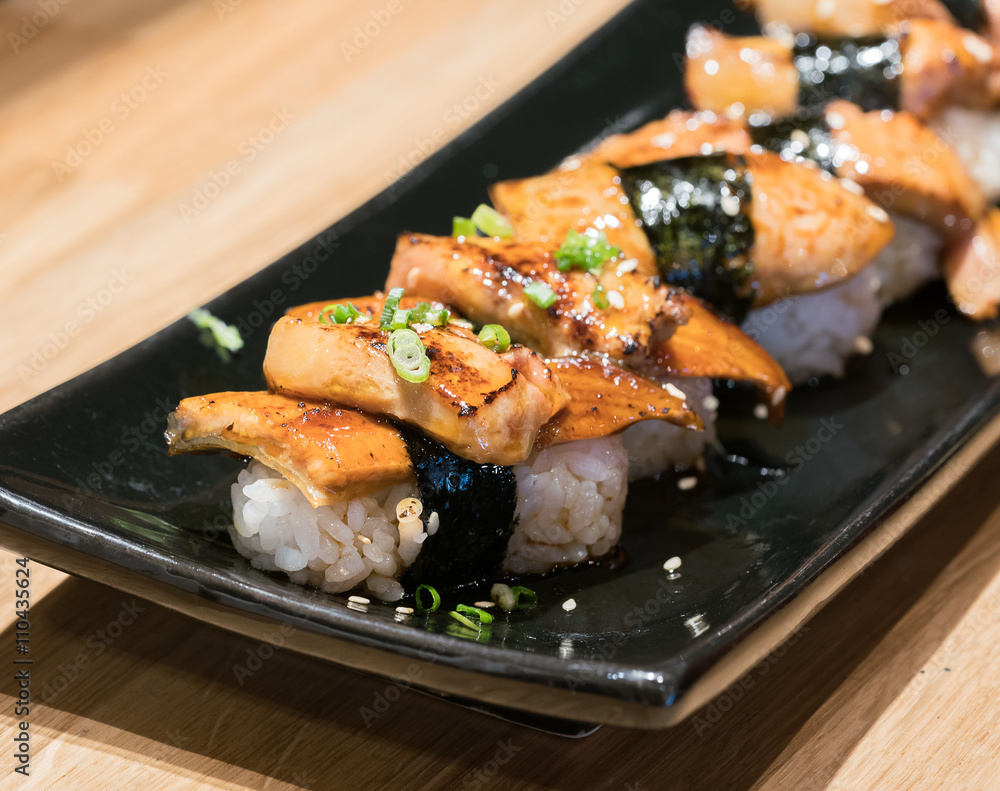 Foie gras sushi Foie gras sushi