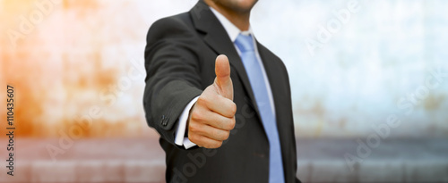 Fotografie Businessman Thumbs up