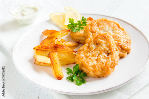 fish cakes with french fries