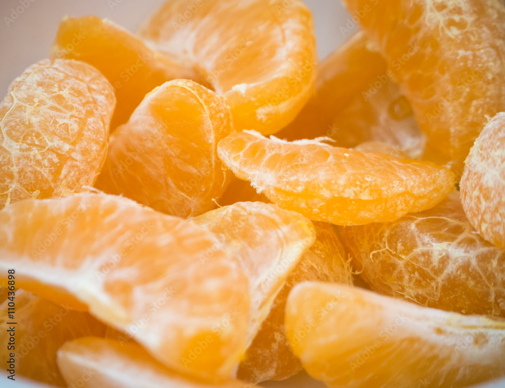Many piece oranges Many piece oranges