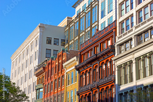 фотографія Business buildings on the street of Washington DC, USA