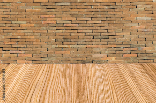 Brick wall whit wood