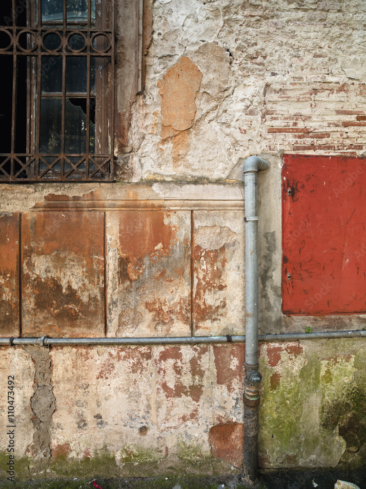 Naklejka premium pipe on wall