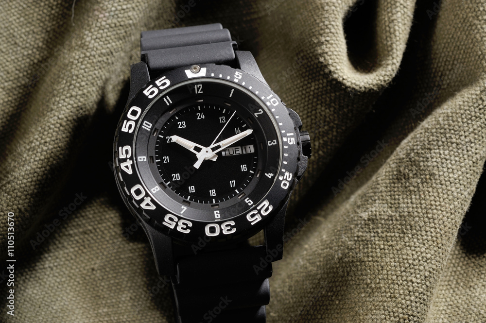 Tritium military watch