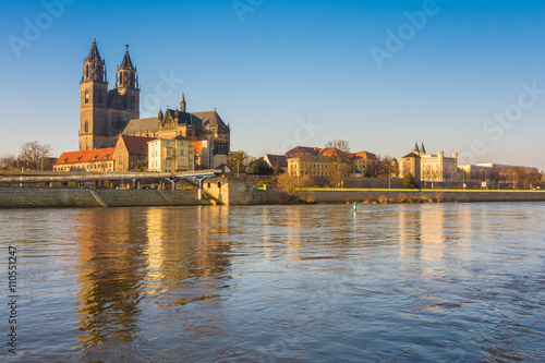 Magdeburger Dom und Elbe, Magdeburg