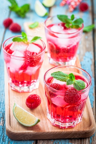 Raspberry mojito in a glass