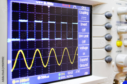 wave on oscilloscope