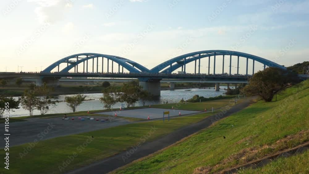夕方の多摩川と丸子橋 夕方の多摩川と丸子橋