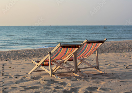 beach chair relax thailand © cupid34