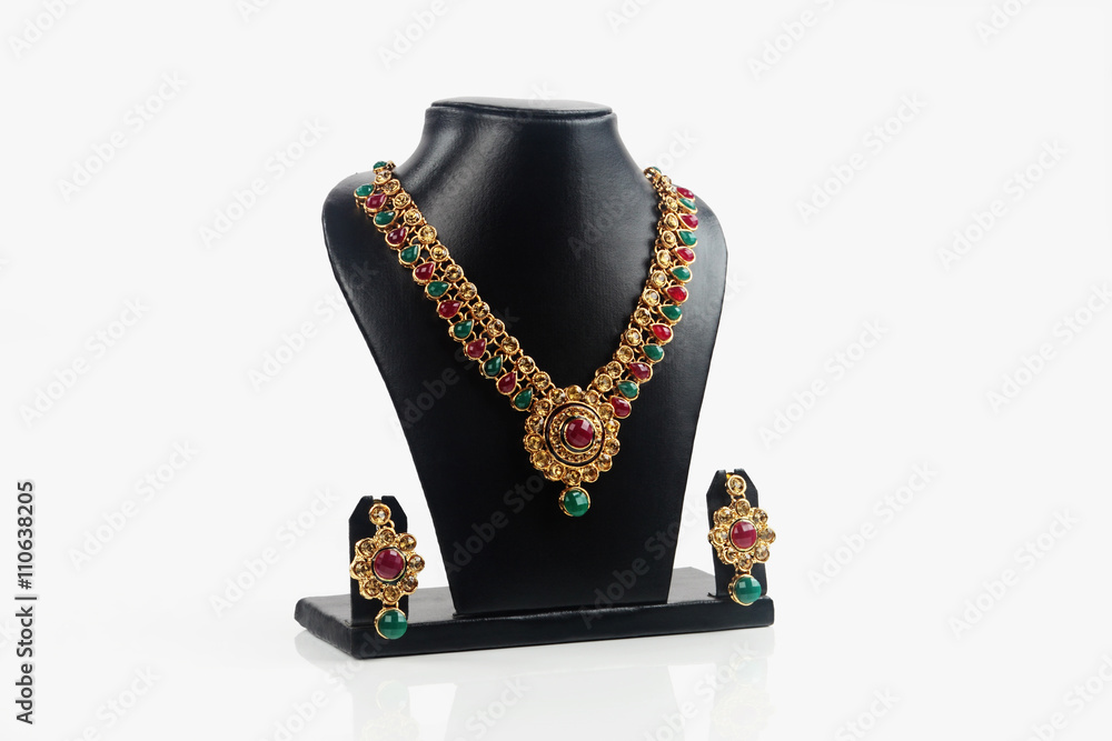     Indian Traditional Gold Necklace With Earrings 