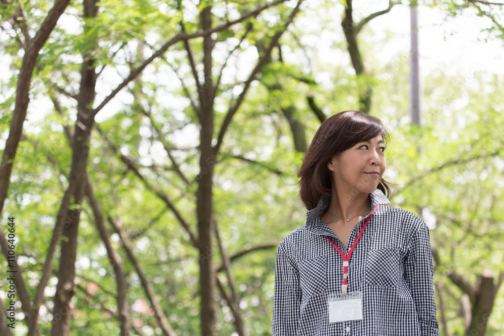 OLポートレート・新緑