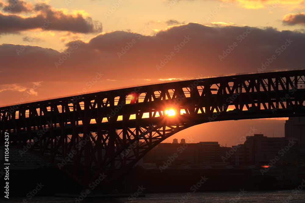 Fototapeta premium 大阪ベイエリアの夕暮れ