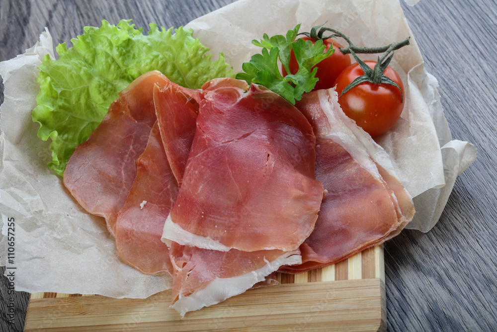 Jamon Jamon
