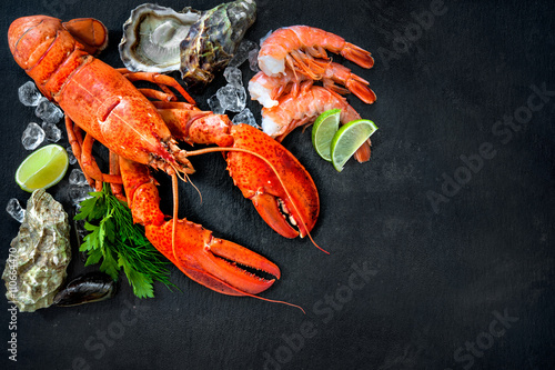 Photo Shellfish plate of crustacean seafood