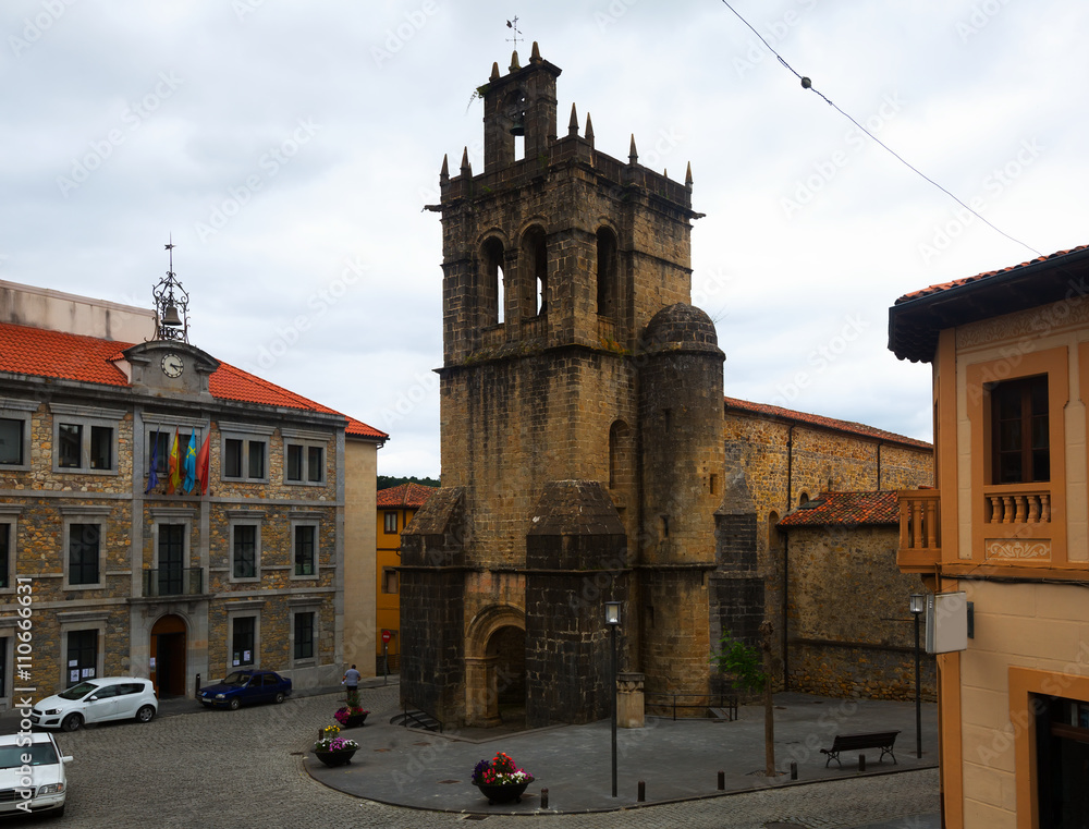 Obraz premium monastery of Samartin in Salas. Asturias