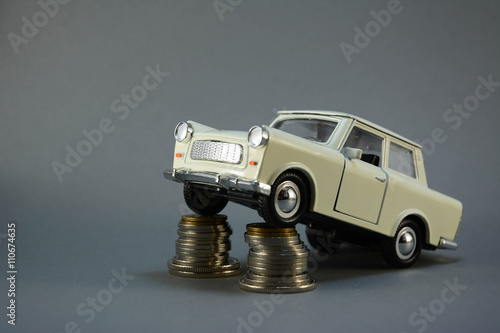 Wallpaper Mural Auto und Geldmünzen Torontodigital.ca