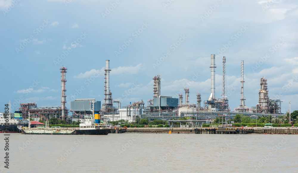Oil refinery industry plant in riverside, Thailand