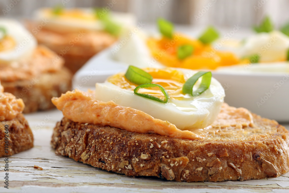 Sandwiches with salmon paste and egg