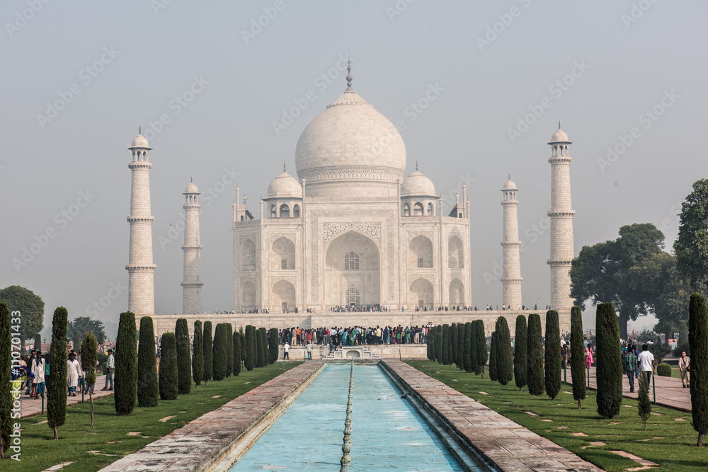 Fototapeta premium Love Symbol Taj Mahal
