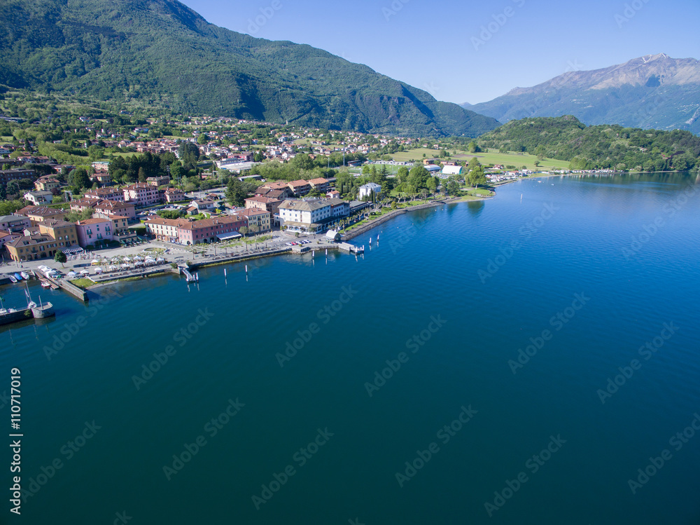 Aerial - Lago di Como (IT) - Colico piazza e porto