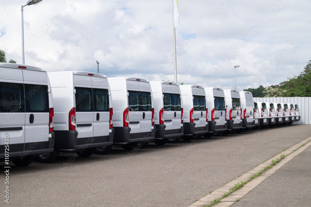 Autoreihe- Transporter