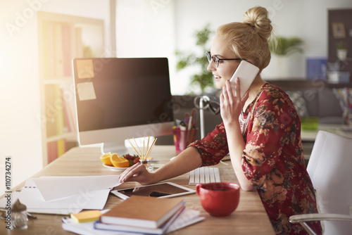 Bilde på lerret Busy time for freelance at home office