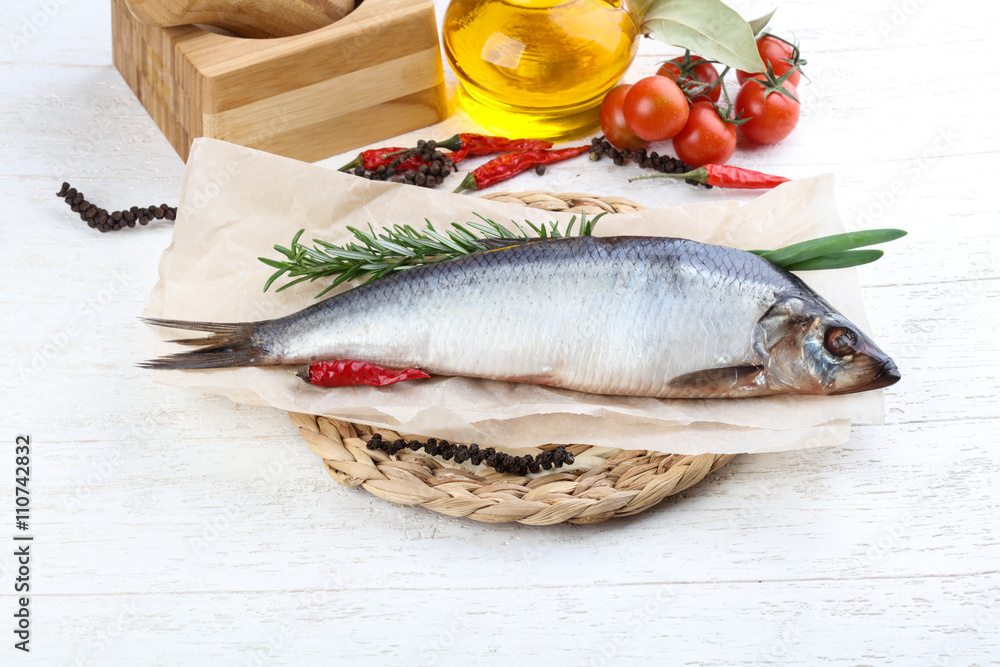 Herring with onion and rosemary Herring with onion and rosemary