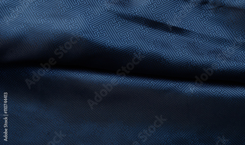 Viscose cloth with shining pattern