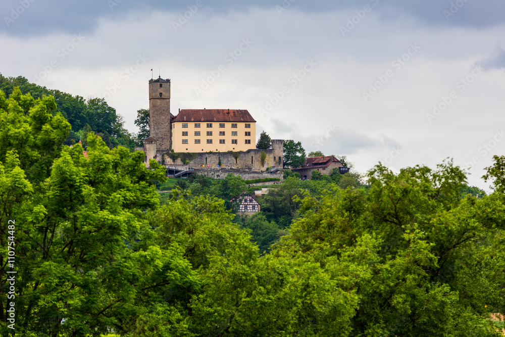 Burg Guttenberg in Odenwald