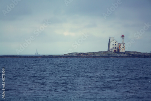 Lighthouse in Norway © Galyna Andrushko