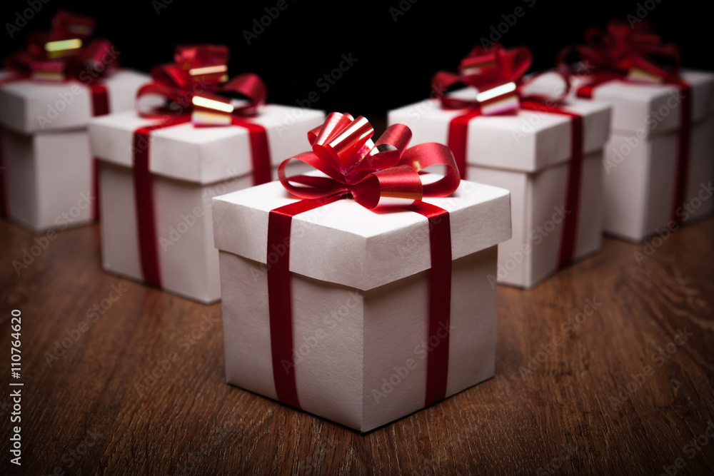 Obraz premium small gift boxes on the table