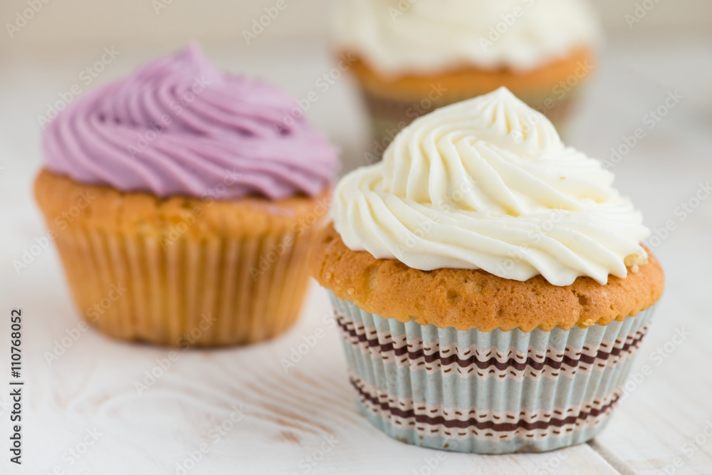 cupcakes close-up, shallow depth of field