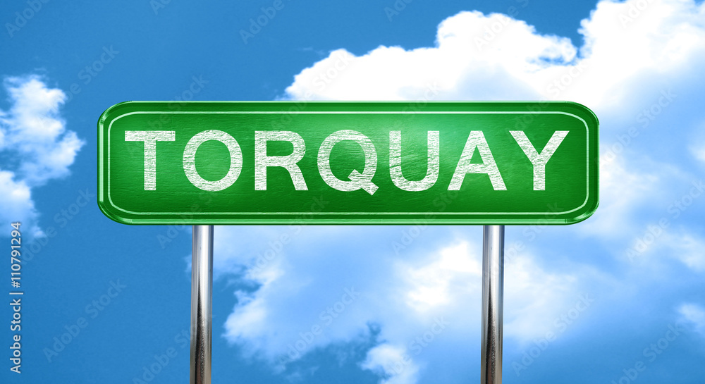 Obraz premium Torquay vintage green road sign with highlights