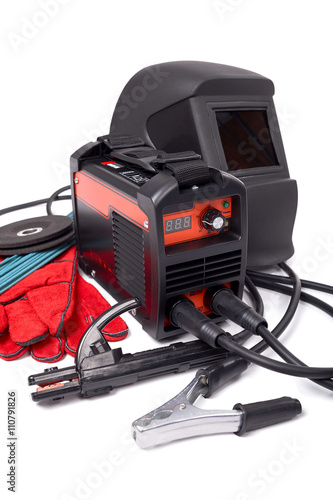 Equipment and protection for the welder