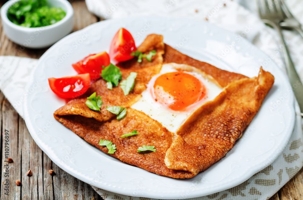 Buckwheat crepes with cheese and egg