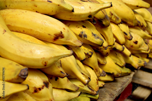 Ripe banana heap in city market 